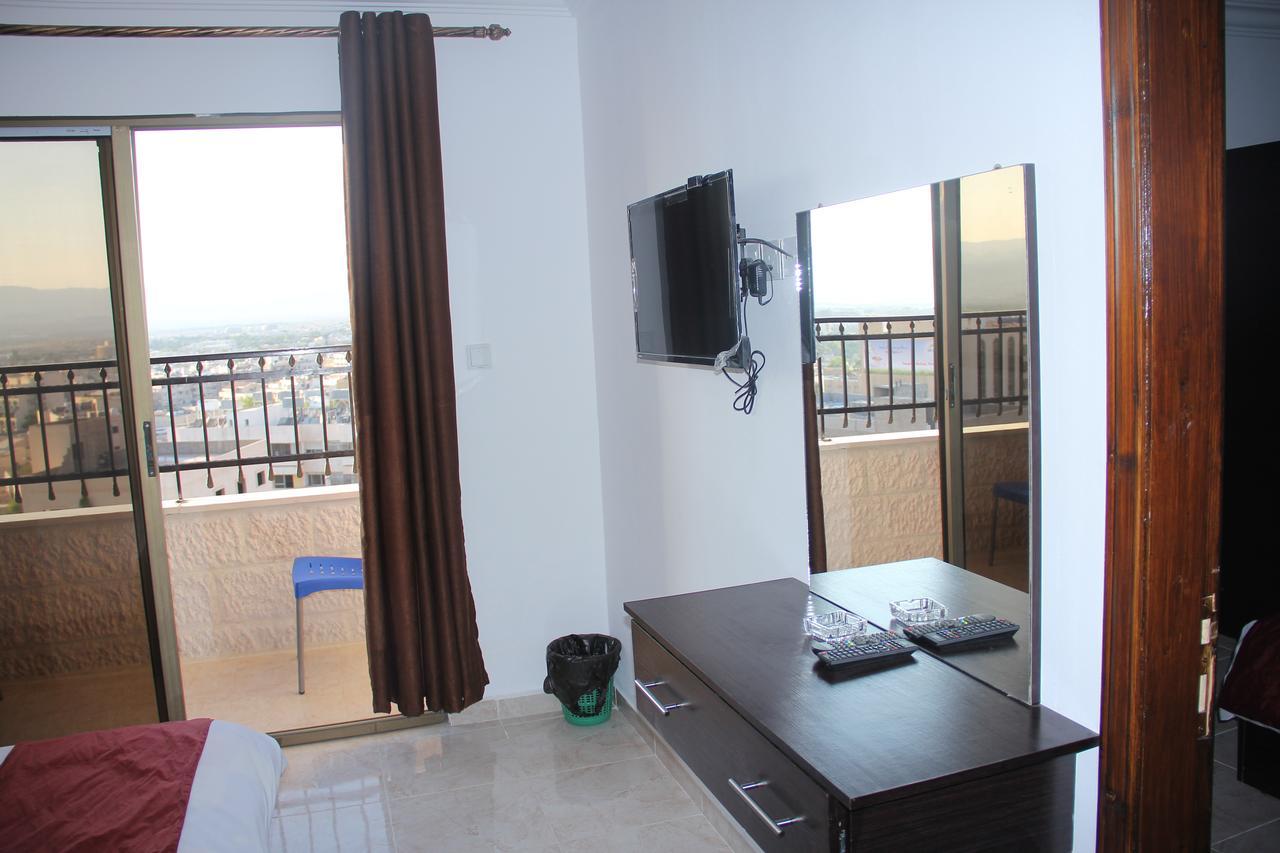 Weekend Hotel Aqaba Exterior photo