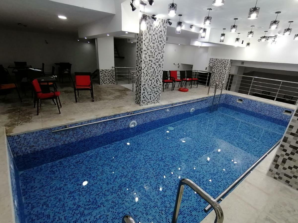 Weekend Hotel Aqaba Exterior photo
